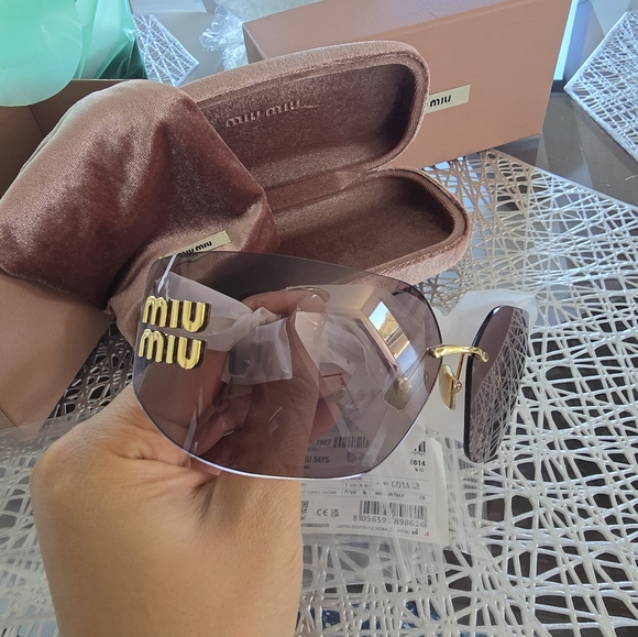 Miu Miu 54ys Violet/Gold Sunglasses - Picture 2 of 9